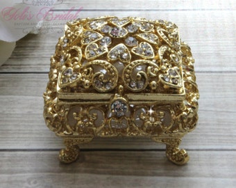 Beautiful Swarovski Crystal Ring Box